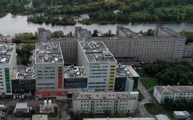 Энергокомплекс Mitsubishi 2 х 1500 кВт для больницы в Красноярске